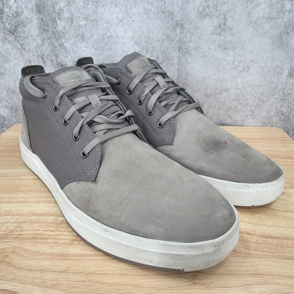 Timberland Davis Square‎ Chukka Boots Mens 11.5 Gray Suede Lace Up Shoes A1SES*